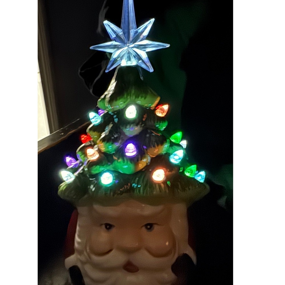 Vintage Style Ceramic Light Up Santa Christmas Tree Figurine Battery Operated - Picture 2 of 12